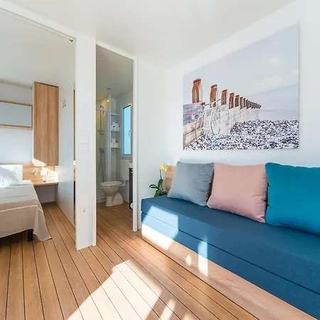 Luxury Mobile Brevilacqua 4* Privlaka (Zadar)