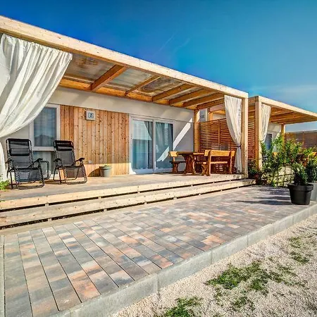 Luxury Mobile Brevilacqua Parco vacanze 4*