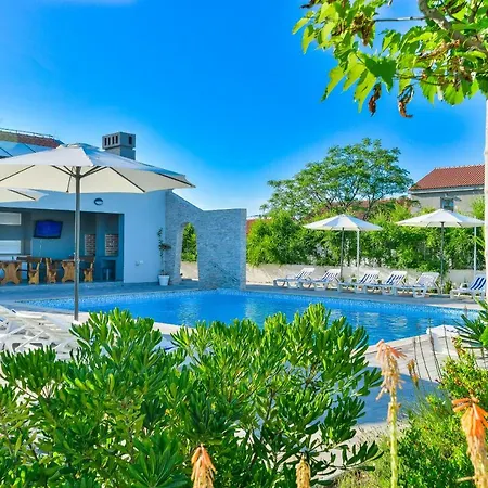 Luxury Mobile Brevilacqua Parco vacanze 4*